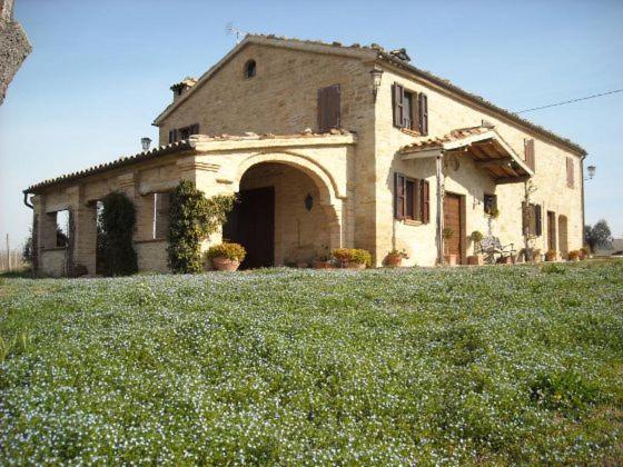 Bed and Breakfast Cascinale La Mimosa Cupramontana Exterior foto