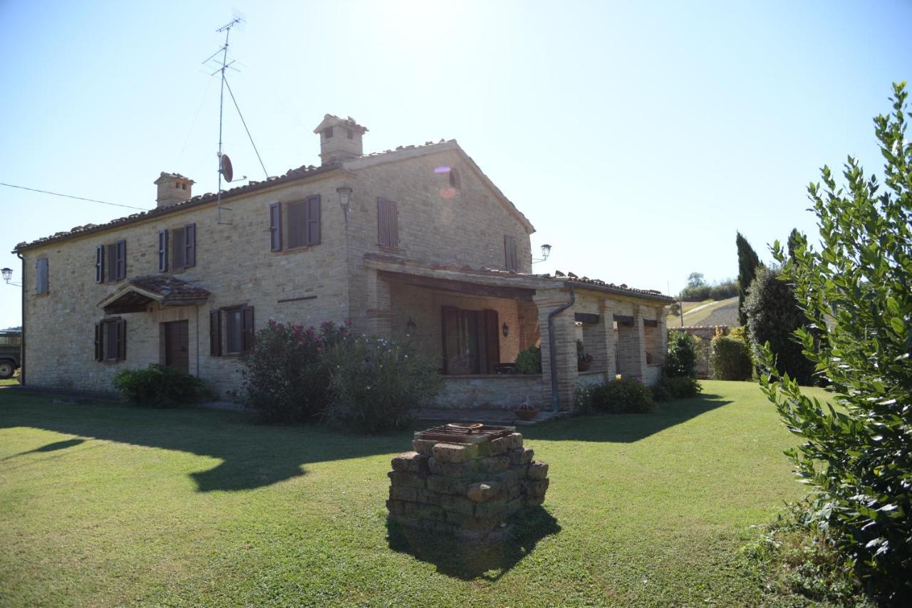 Bed and Breakfast Cascinale La Mimosa Cupramontana Exterior foto